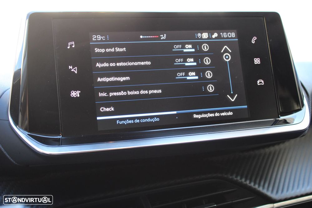 Peugeot 208 PureTech 100 EAT8 Active - 27