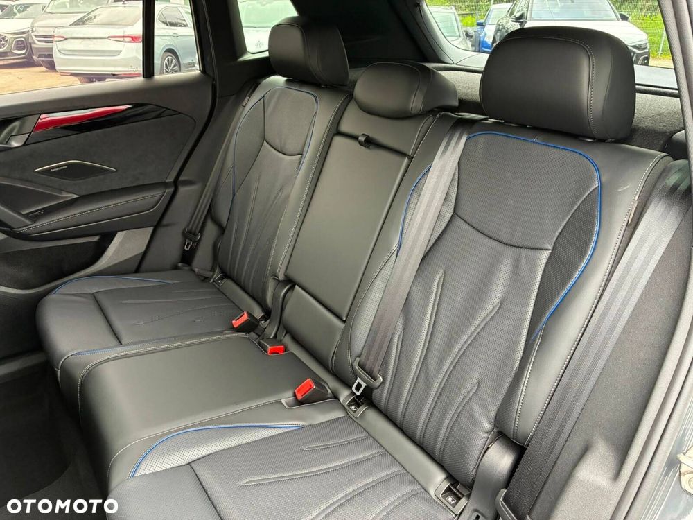 Volkswagen Tiguan - 7