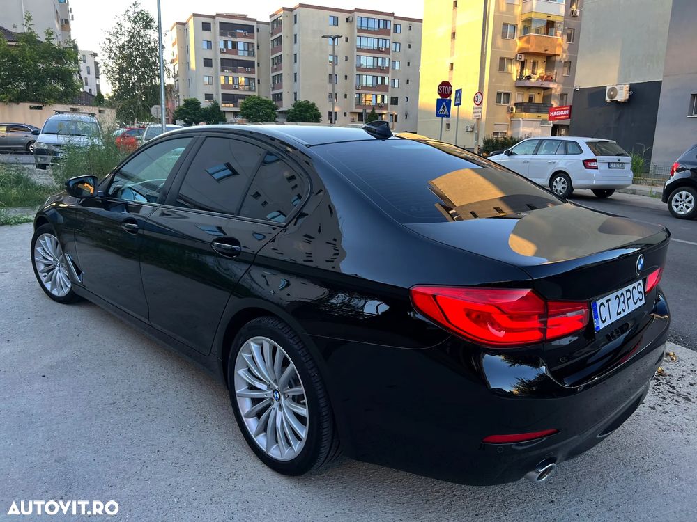 BMW Seria 5 520d Aut. Luxury Line - 17