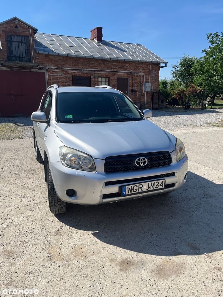 Toyota RAV4 2.2 D-4D 4x4 - 1