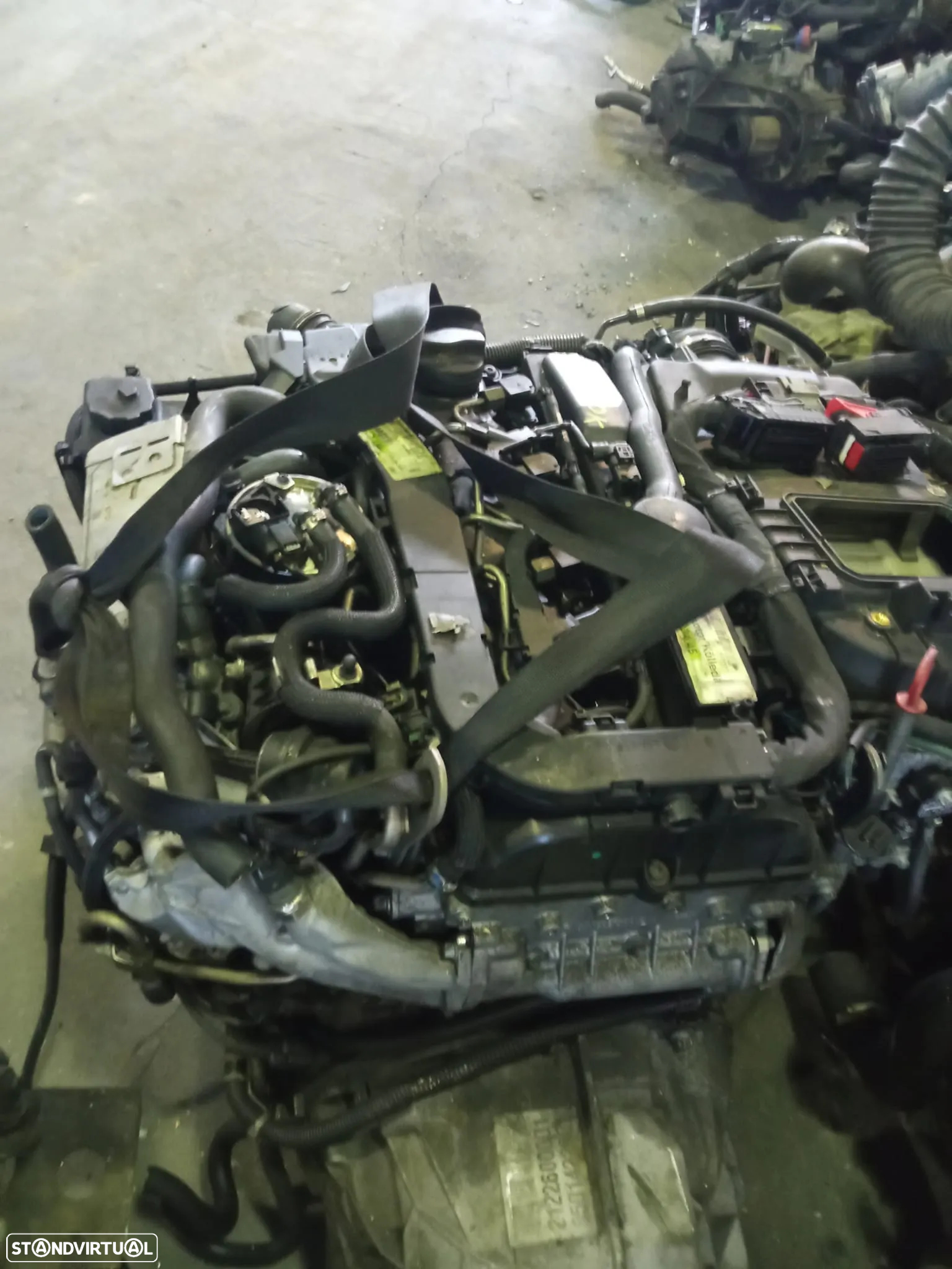 Motor Mercedes C200 e C220CDI REF: 651913 - 6