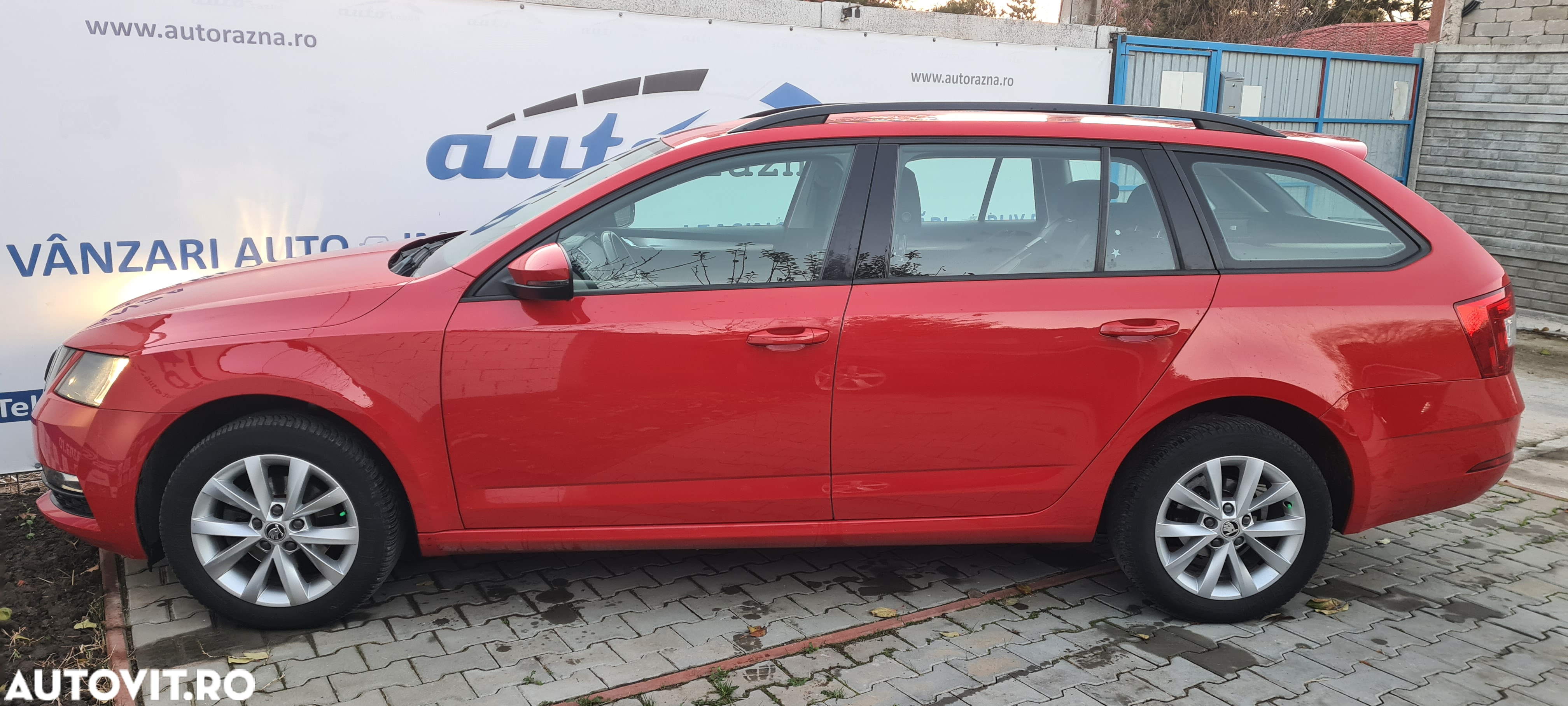 Skoda Octavia 1.6 TDI DSG Style - 5