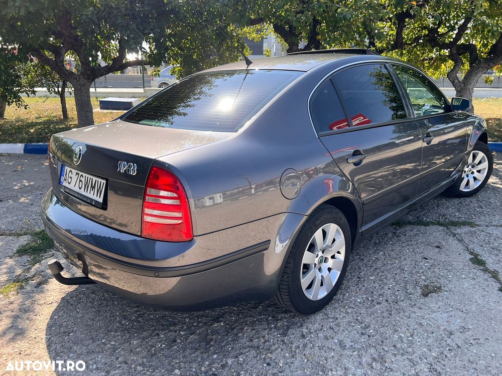 Skoda Superb 1,9 TDI Elegance - 5