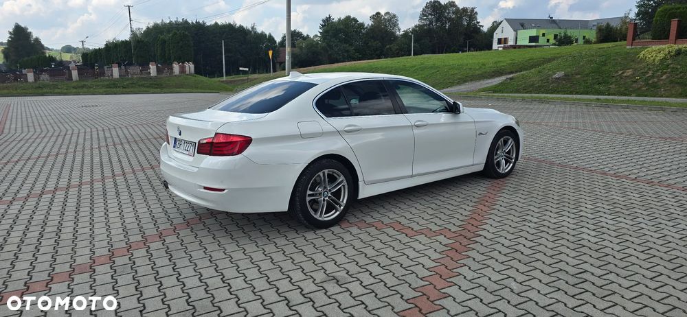 BMW Seria 5 520d - 5