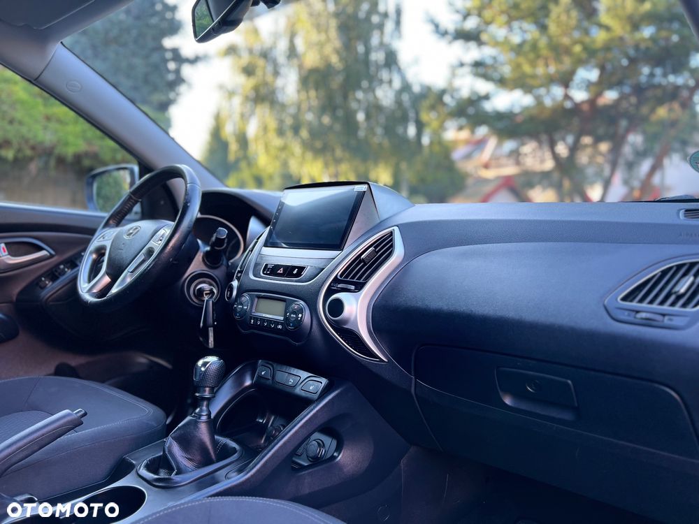 Hyundai ix35 1.6 2WD UEFA EURO 2012 Edition - 27