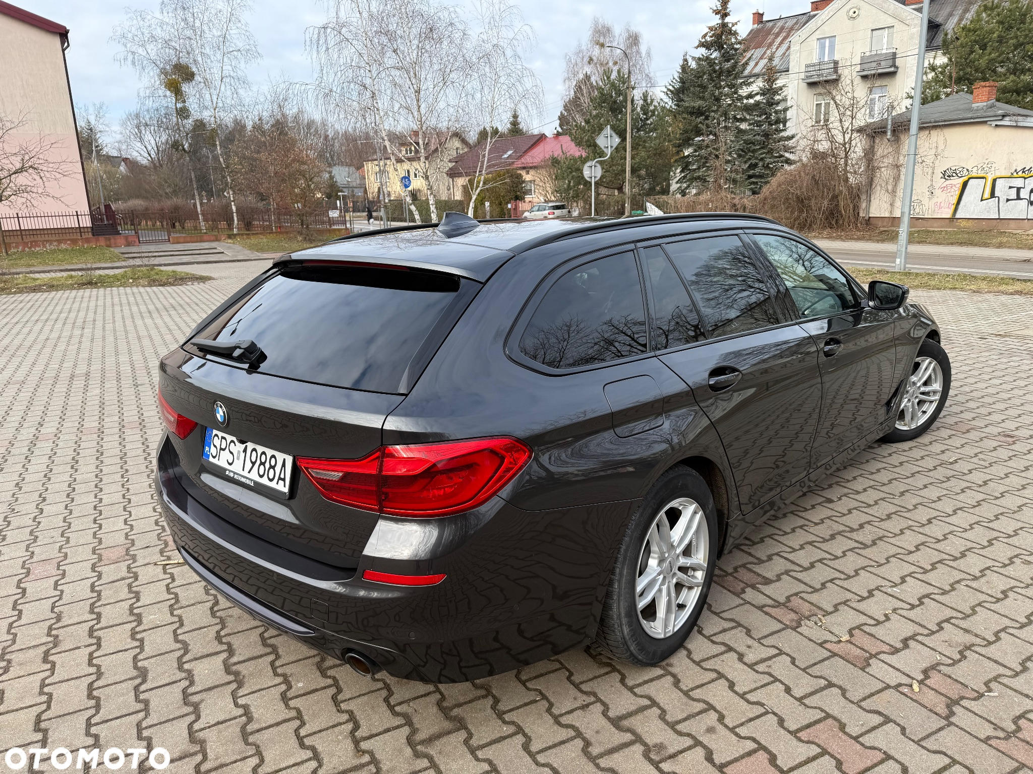 BMW Seria 5 520d Sport Line - 9