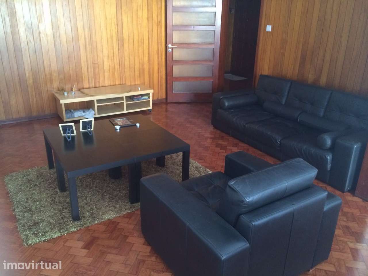 T4 completo / Quarto em T4 - Estudantes - Grande imagem: 2/17