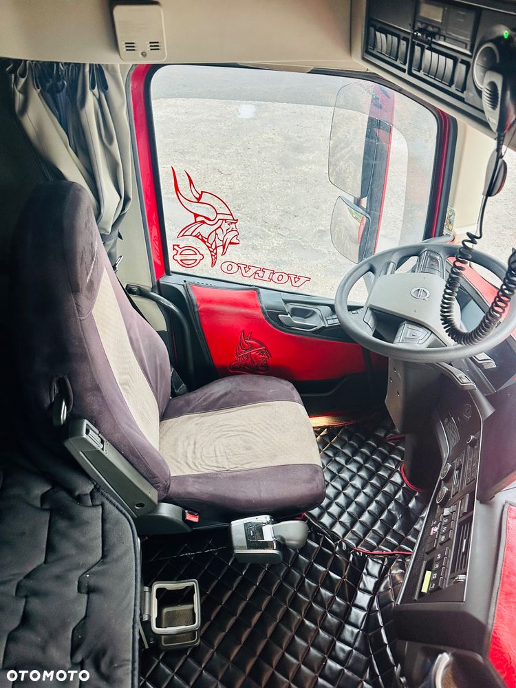 Volvo FH - 12