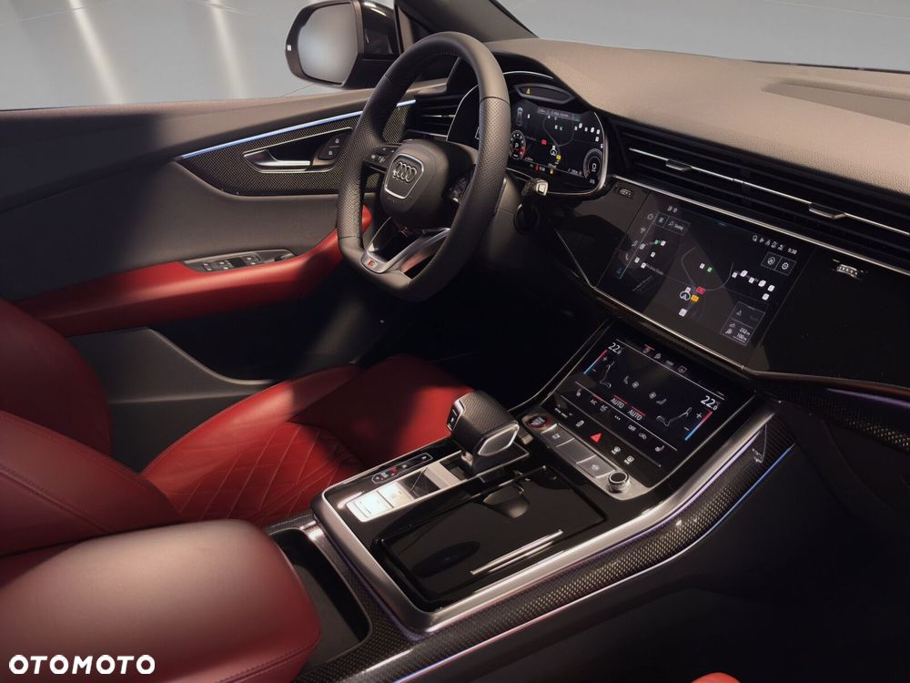 Audi SQ8 - 16