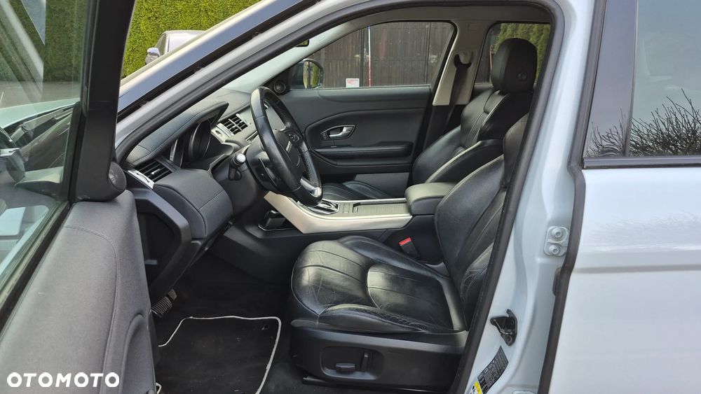 Land Rover Range Rover Evoque TD4 Sky View - 27