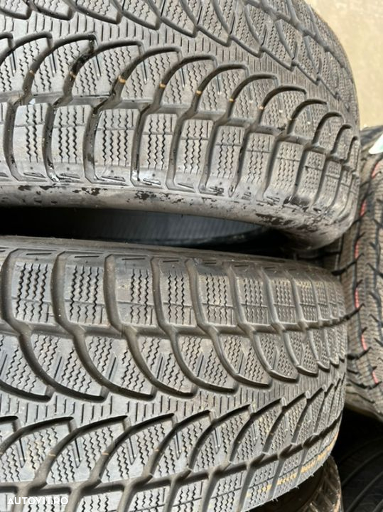 vând 4 anvelope 225/55/18 bridgestone de iarnă ca noi - 3