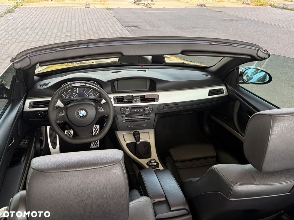 BMW Seria 3 325i M Sport Edition - 11