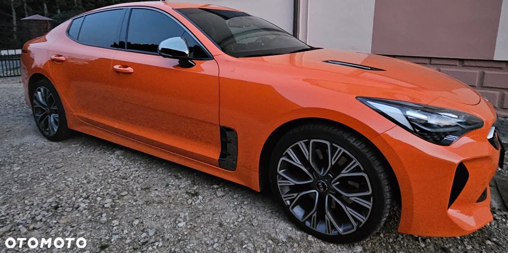 Kia Stinger 2.0 T-GDI GT Line - 25