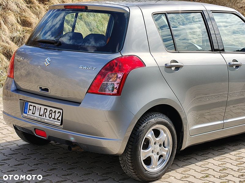 Suzuki Swift 1.3 Comfort - 30