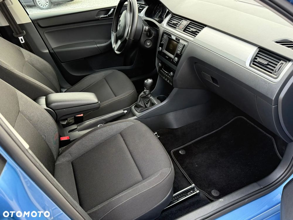 Skoda RAPID - 17