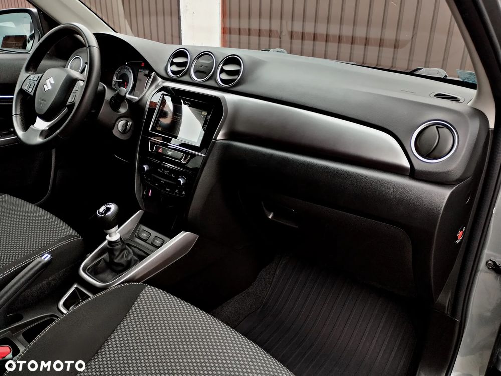 Suzuki Vitara - 18
