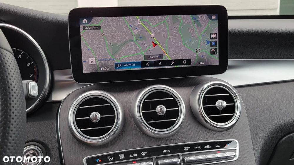 Mercedes-Benz GLC 300 4Matic 9G-TRONIC - 25