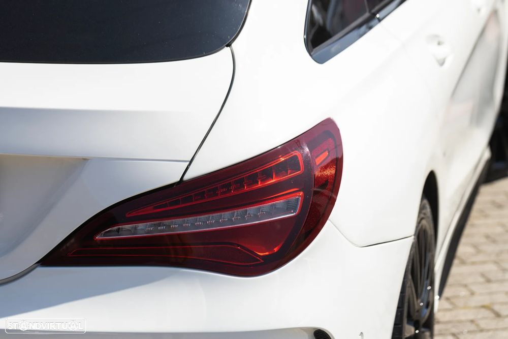 Mercedes-Benz CLA 200 d Shooting Brake AMG Line Aut. - 29