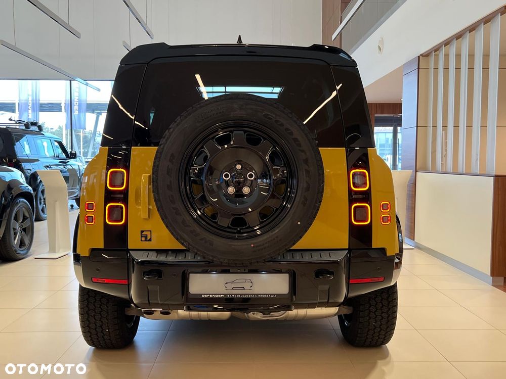 Land Rover Defender - 14