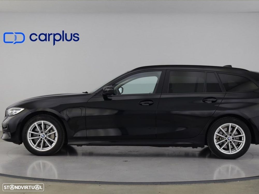 BMW 330 e Auto - 4