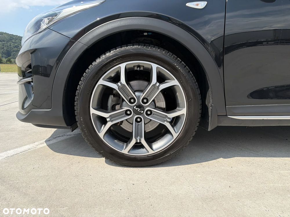 Kia XCeed 1.5 T-GDI M - 19