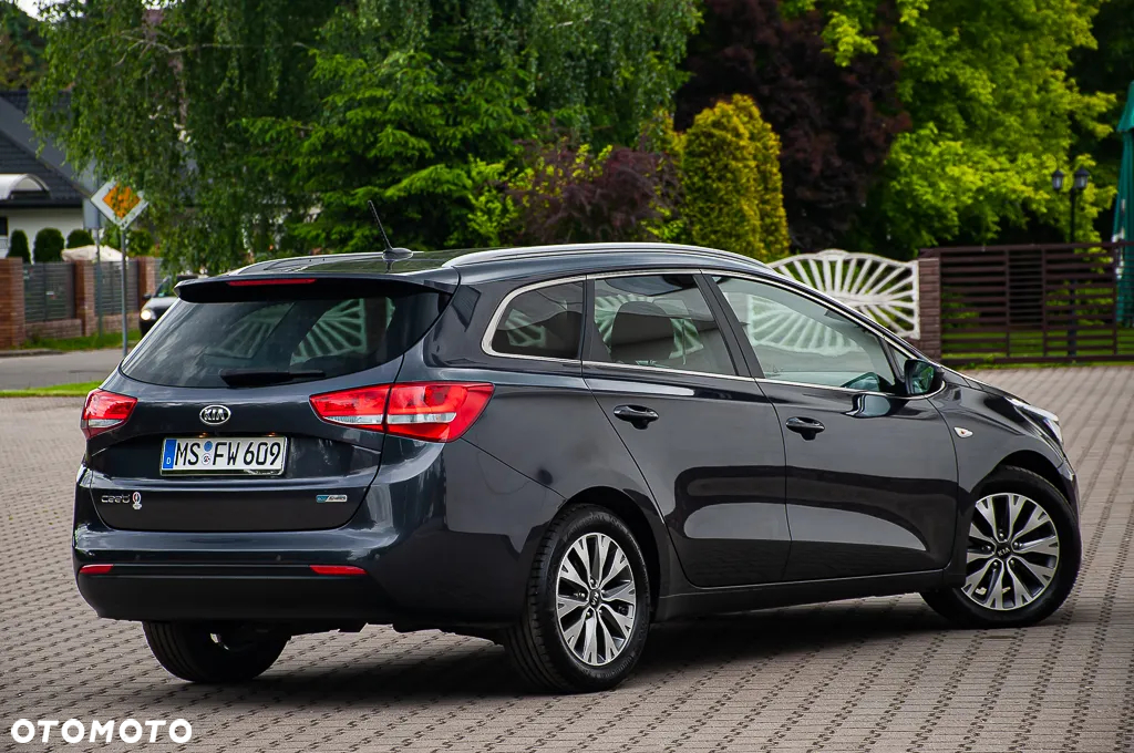 Kia Ceed 1.6 CRDi Platinum Edition - 13