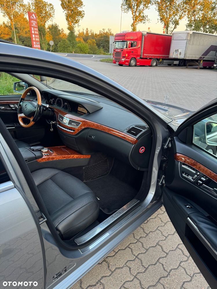 Mercedes-Benz Klasa S 350 BlueTEC DPF 7G-TRONIC - 16
