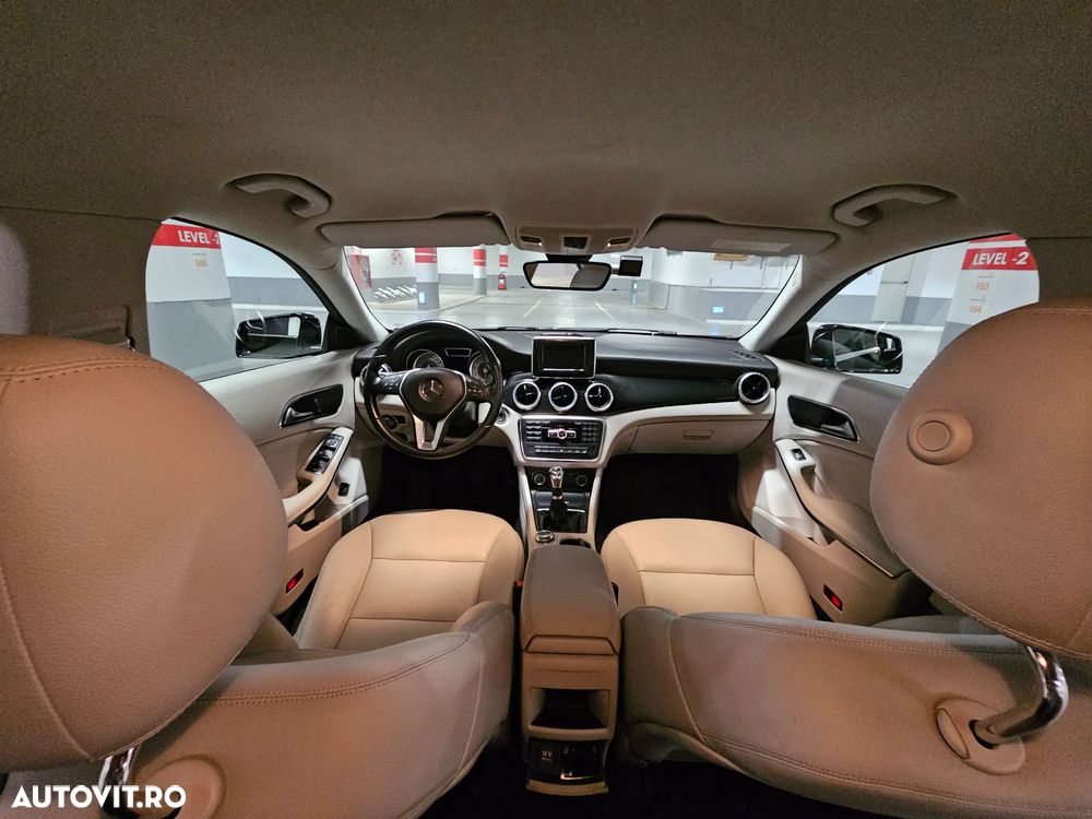 Mercedes-Benz CLA 180 - 11
