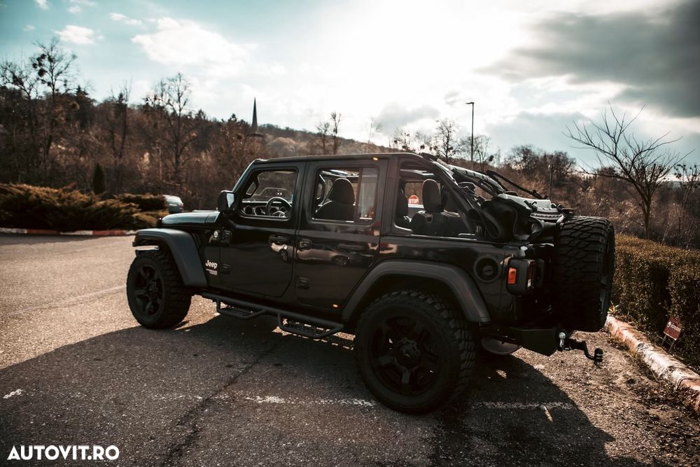 JEEP Wrangler 2020 — imagine 10