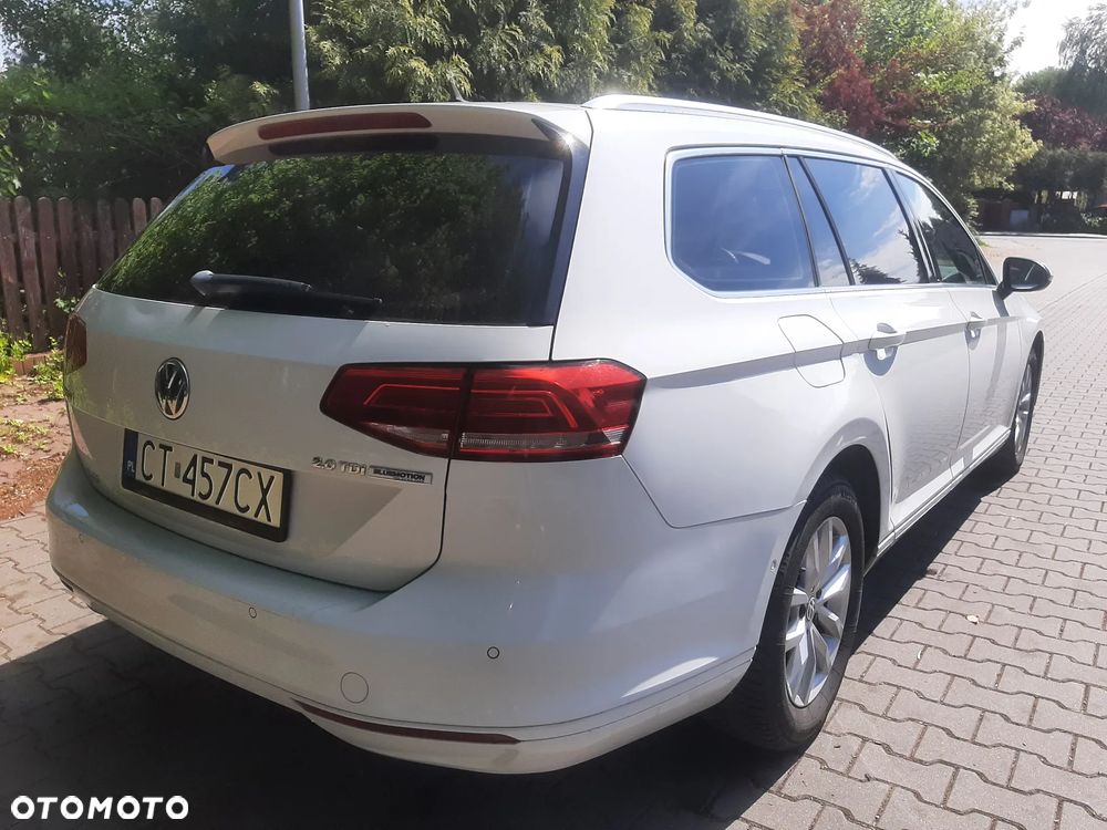 Volkswagen Passat - 5