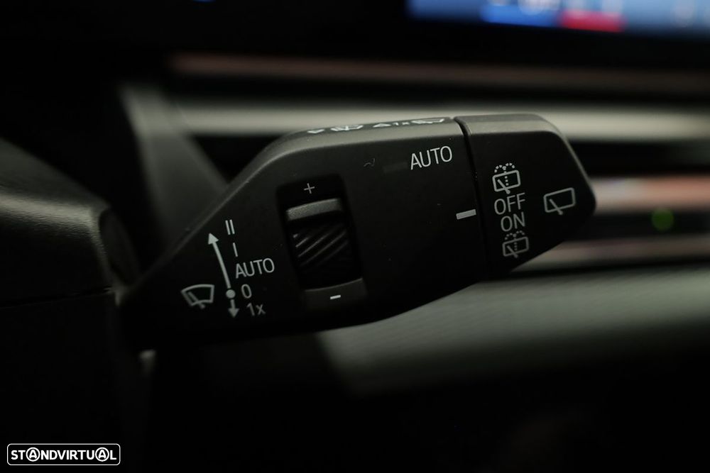 BMW 530 e Pack Desportivo M - 18