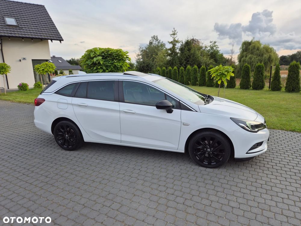 Opel Astra 1.6 D (CDTI) Dynamic - 23