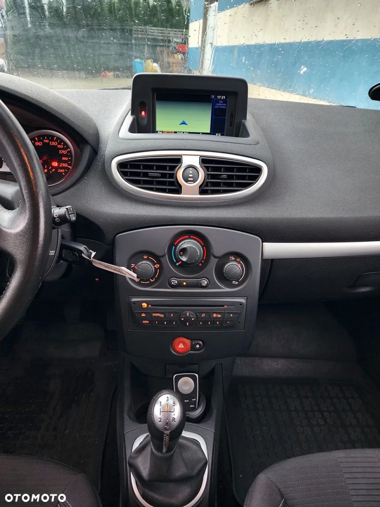 Renault Clio 1.2 TCE Alize - 24
