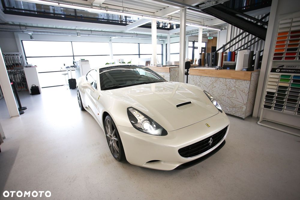 Ferrari California - 33