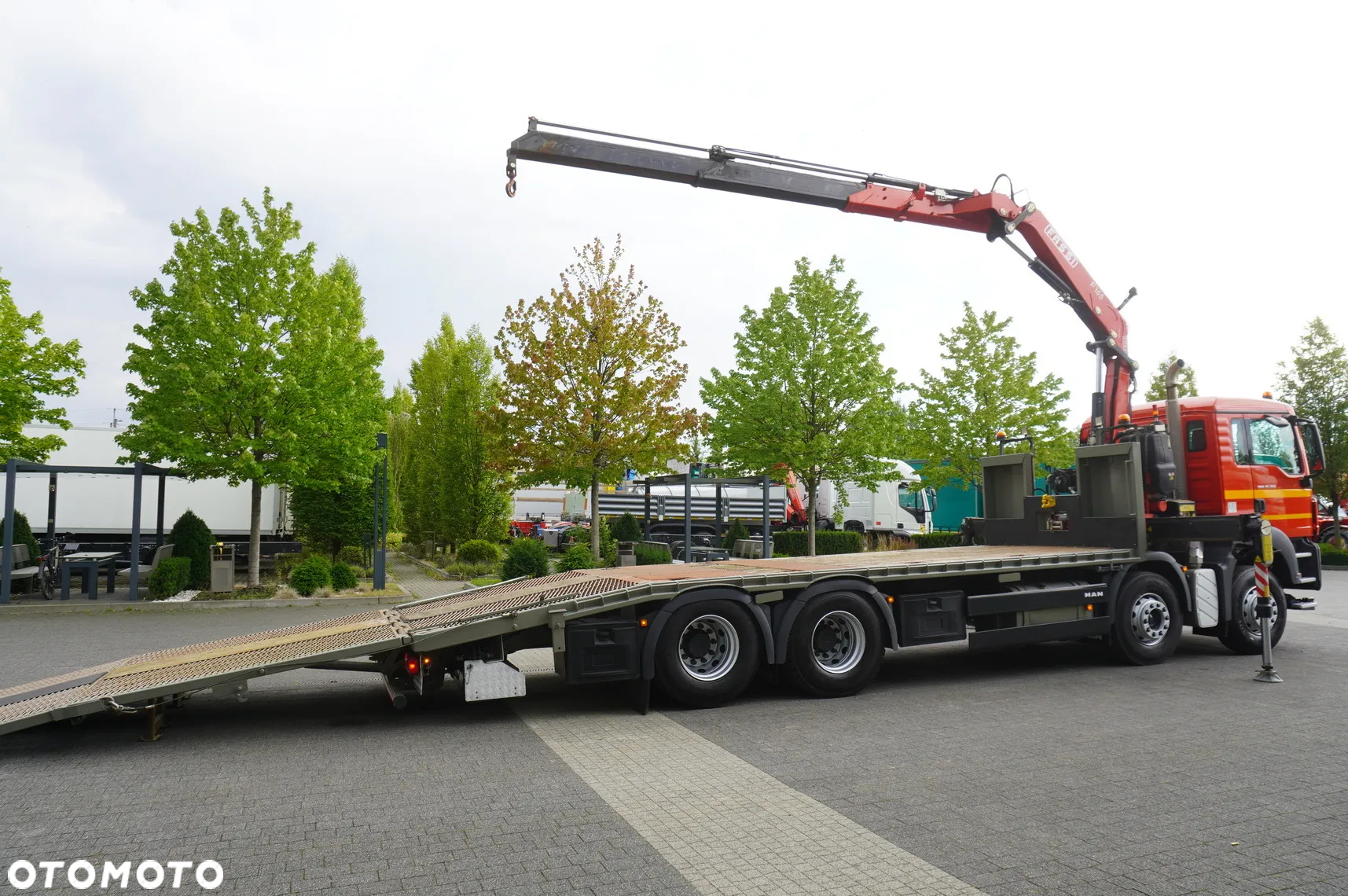 MAN TGS 35.360 E5 8x2 / HDS Fassi F165 / 5,4 t udźwig / 8,25 m wysięg - 4