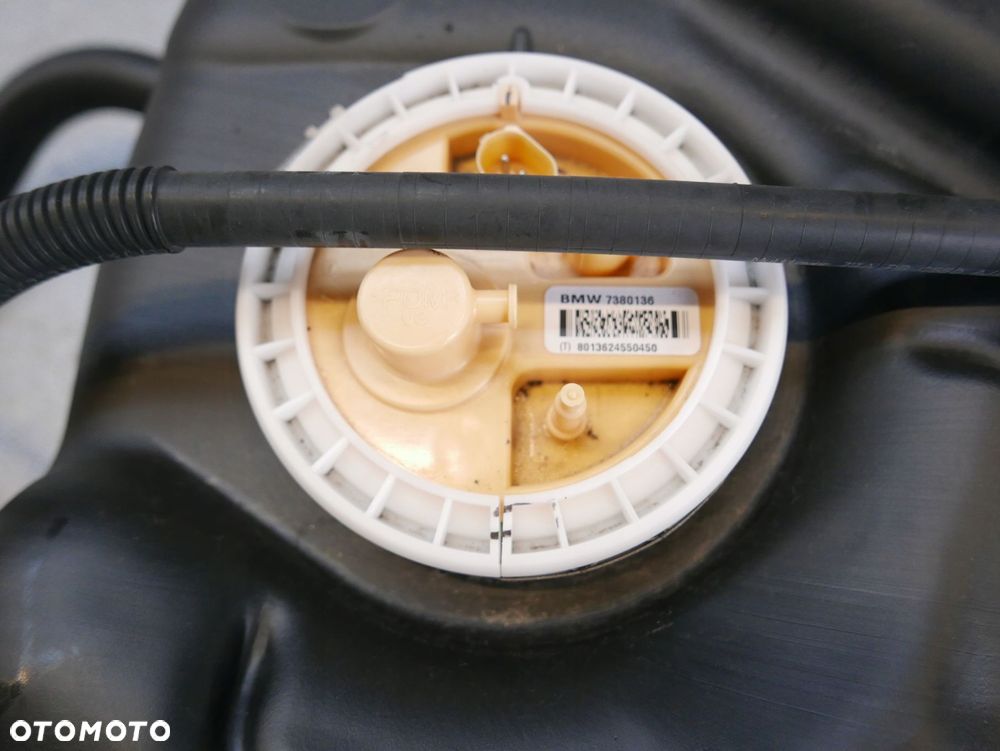 zbiornik bak pompka paliwa bmw f15 f16 3.0d 4.0d - 9