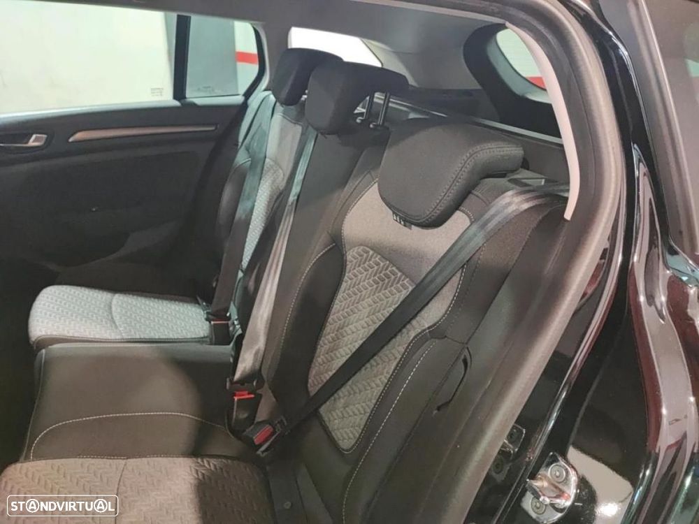 Renault Mégane Sport Tourer 1.5 Blue dCi Limited - 3