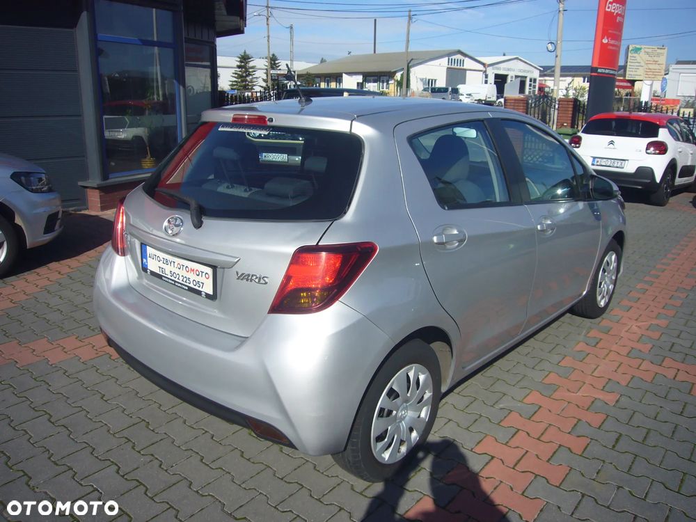Toyota Yaris 1.33 Active - 7