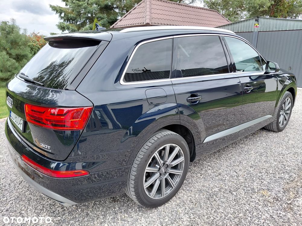 Audi Q7 - 9