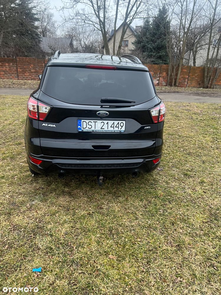Ford Kuga - 2