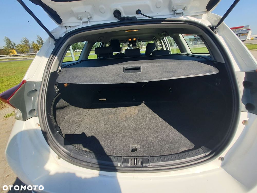 Toyota Auris - 18