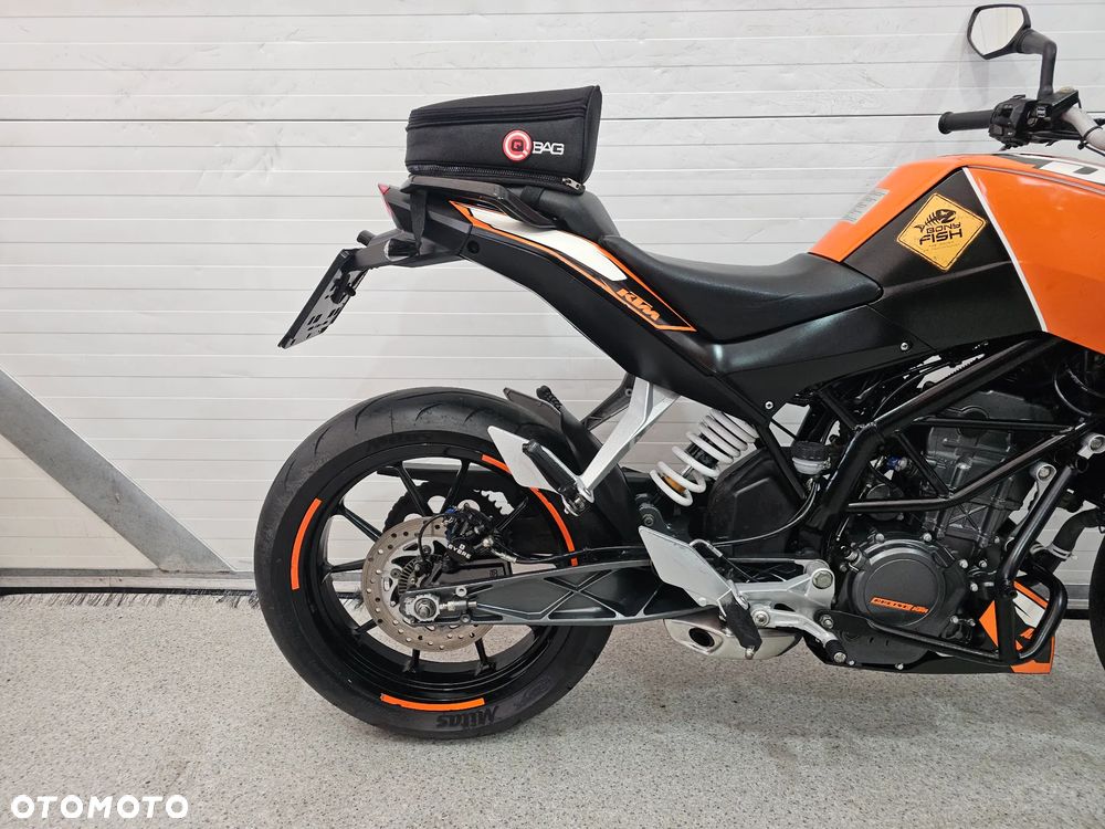 KTM Duke - 17