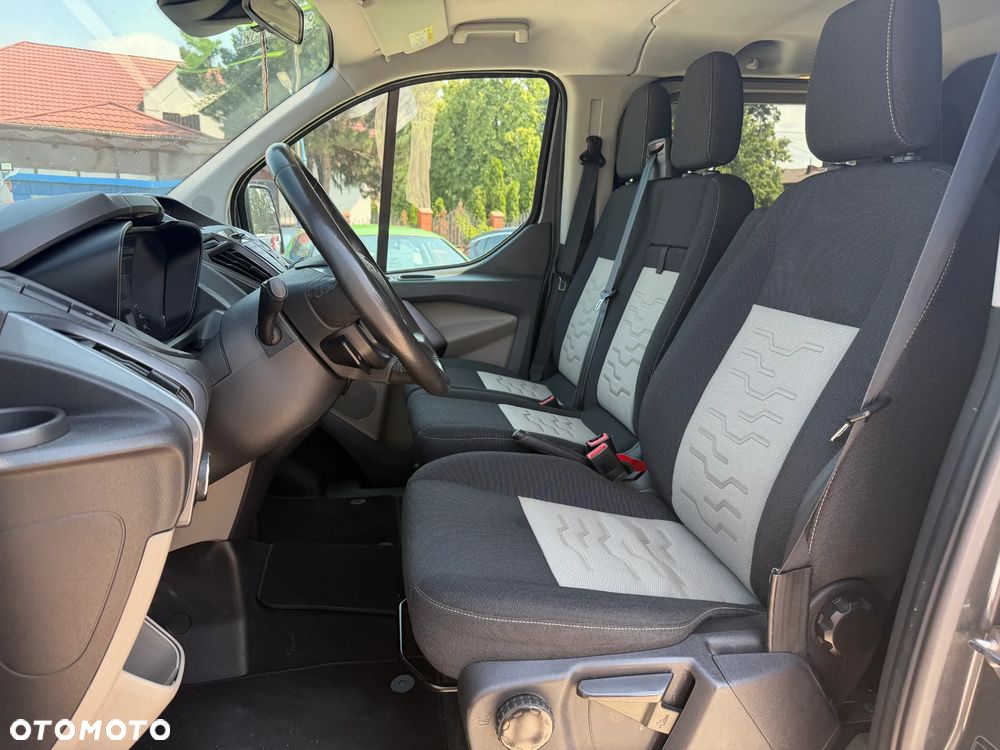 Ford TRANSIT CUSTOM - 15