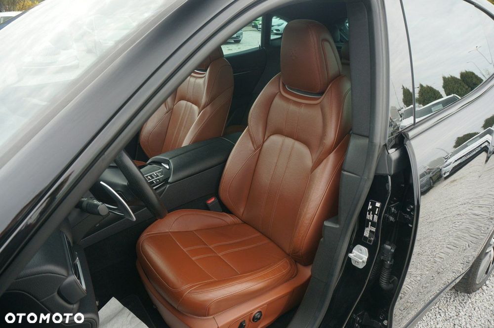 Maserati Levante - 23