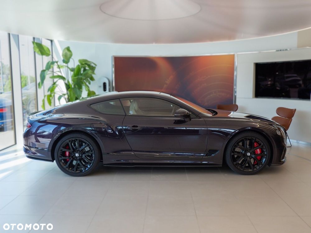 Bentley Continental GT - 7