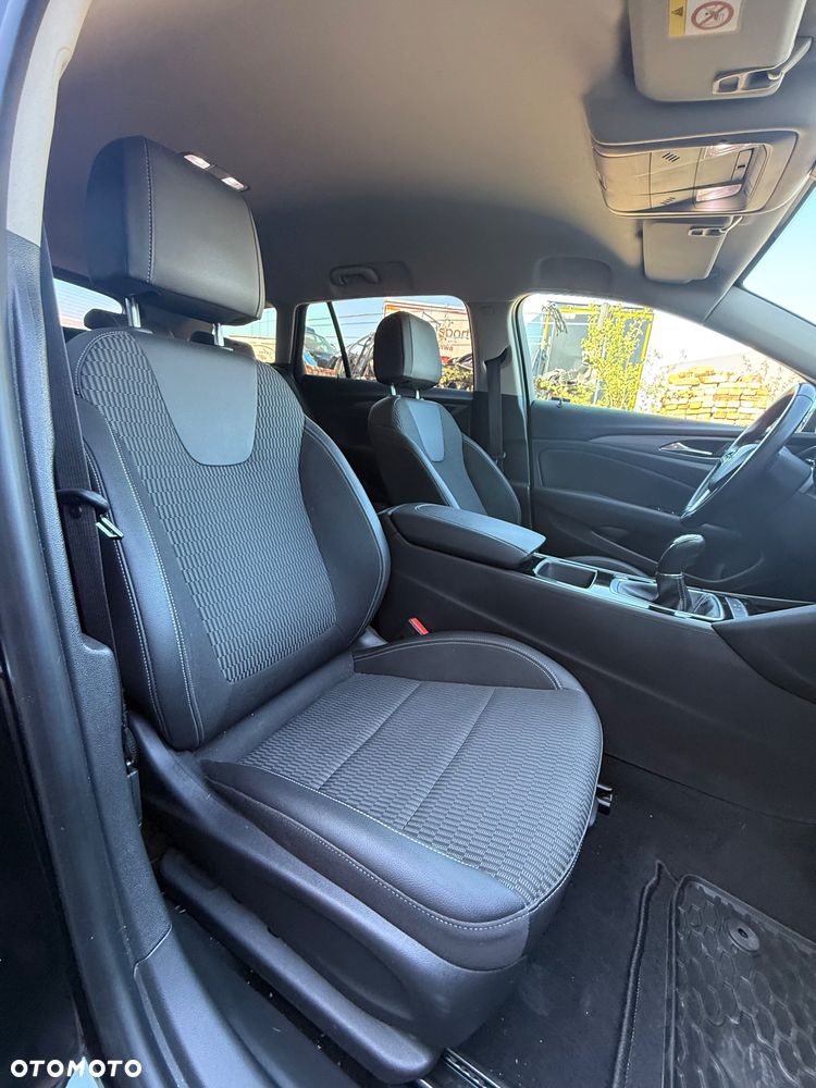 Opel Insignia 2.0 Dynamic - 32