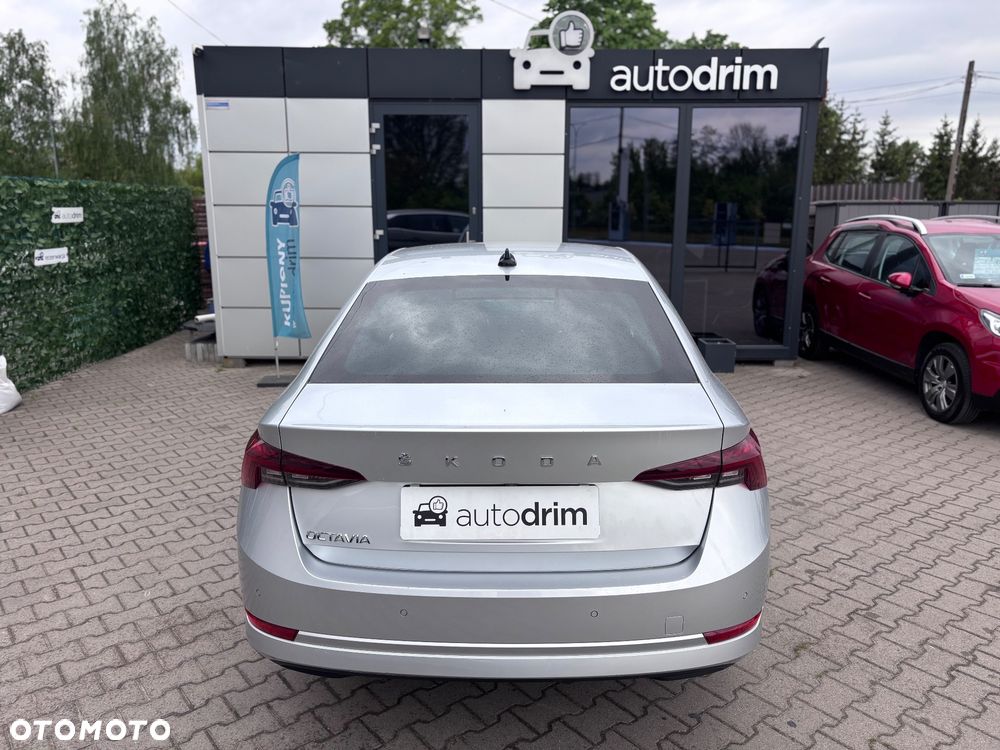Skoda Octavia 2.0 TDI Style DSG - 14