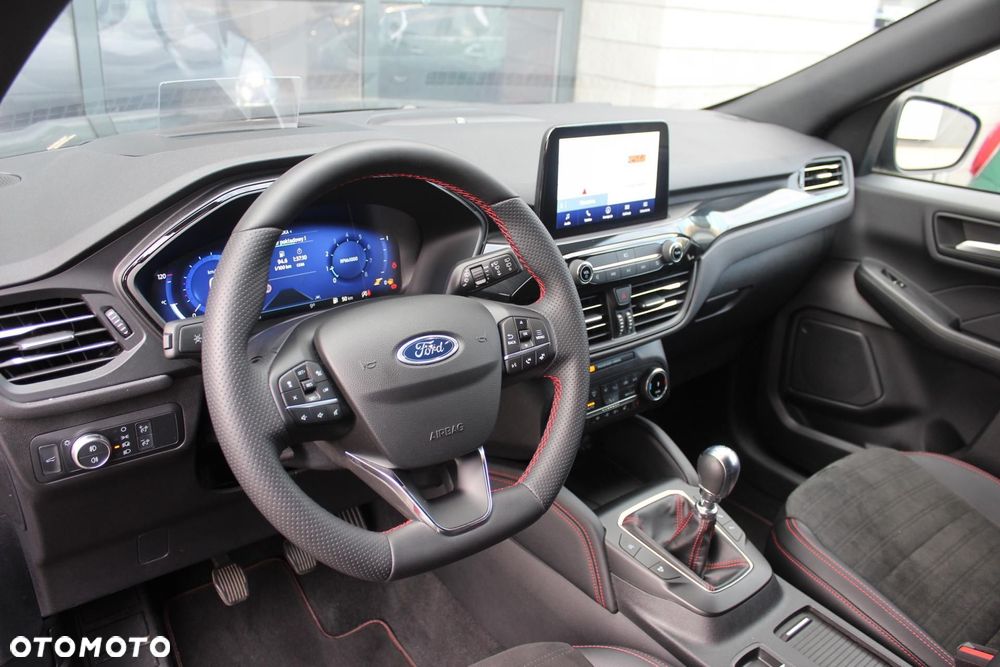 Ford Kuga - 5
