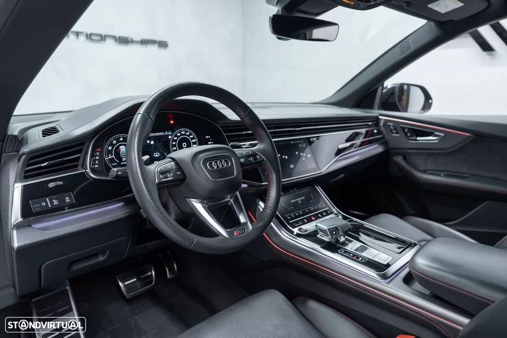 Audi RS Q8 4.0 TFSI quattro Tiptronic - 23