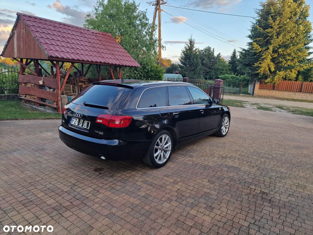 Audi A6 Avant - 1